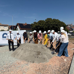 Spatenstich für das neue Gerätehaus 